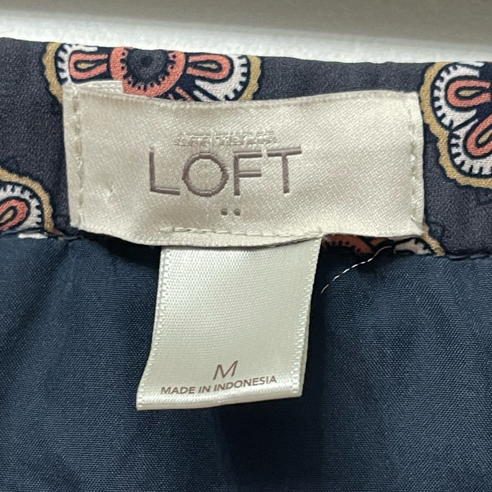 Loft Pleated Shirt - Picture 5 of 6
